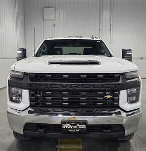 2021 Chevrolet 3500 Crew Cab, $31495. Photo 3