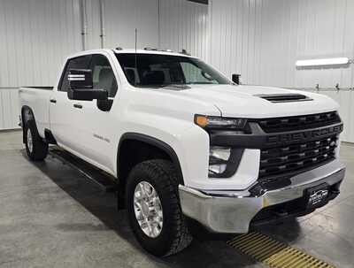 2021 Chevrolet 3500 Crew Cab, $31495. Photo 4