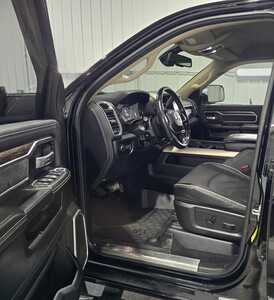 2019 RAM 3500 Crew Cab, $38995. Photo 7