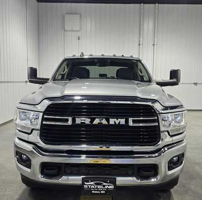 2020 RAM 2500 Crew Cab, $33995. Photo 3