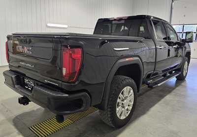 2023 GMC 3500 Crew Cab, $49995. Photo 5