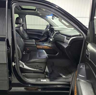 2019 Chevrolet Tahoe, $24295. Photo 10