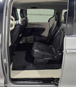 2018 Chrysler Pacifica, $14995. Photo 9