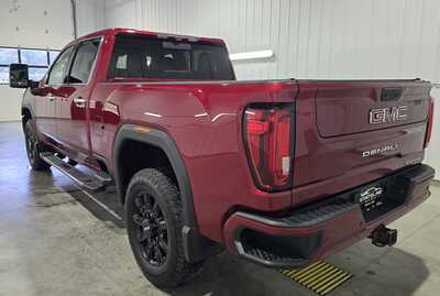 2020 GMC 2500 Crew Cab, $37995. Photo 6