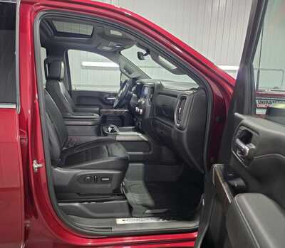 2020 GMC 2500 Crew Cab, $37995. Photo 9