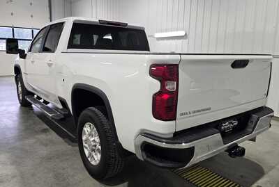 2024 Chevrolet 2500 Crew Cab, $46995. Photo 6