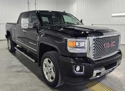 2015 GMC 2500 Crew Cab, $23995. Photo 4