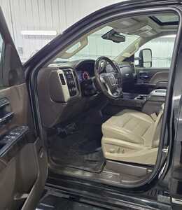 2015 GMC 2500 Crew Cab, $23995. Photo 7