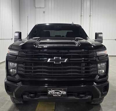 2024 Chevrolet 2500 Crew Cab, $38995. Photo 3