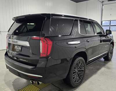 2021 GMC Yukon, $37595. Photo 5