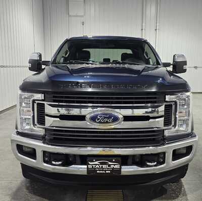 2018 Ford F250 Crew Cab, $35995. Photo 3