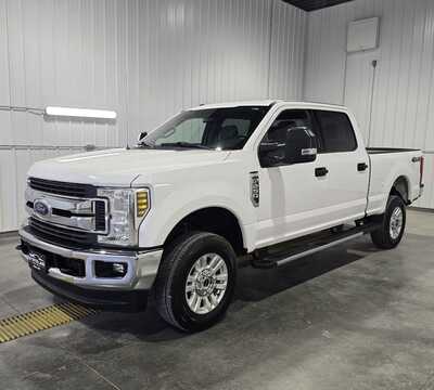 2019 Ford F250 Crew Cab, $26995. Photo 2