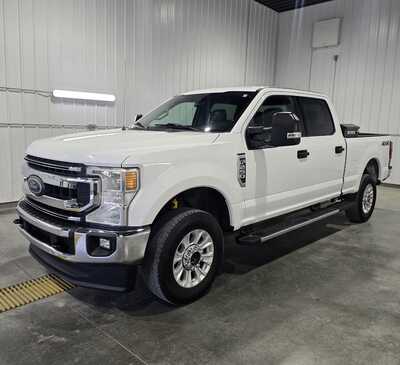 2020 Ford F250 Crew Cab, $26495. Photo 2