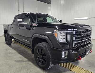 2022 GMC 3500 Crew Cab, $48495. Photo 4