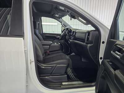 2024 Chevrolet 2500 Crew Cab, $44495. Photo 9