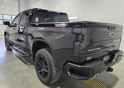 2021 Chevrolet 1500 Crew Cab, $35945. Photo 6