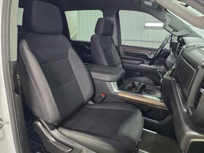 2024 Chevrolet 3500 Crew Cab, $42845. Photo 8