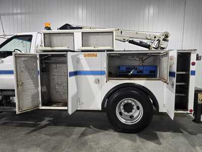2004 Ford F450-8000, $29995. Photo 8