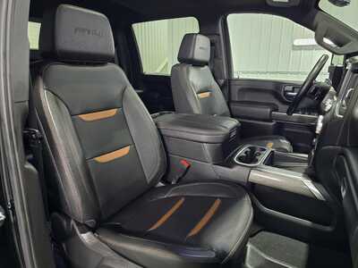 2023 GMC 2500 Crew Cab, $52995. Photo 9