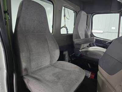 2016 Freighliner , $19995. Photo 8