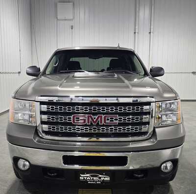 2013 GMC 2500 Crew Cab, $13995. Photo 3