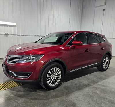 2016 Lincoln MKX, $8995. Photo 2