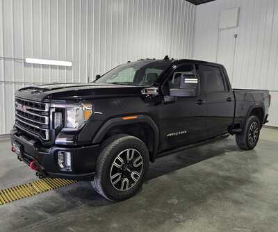2023 GMC 2500 Crew Cab, $47495. Photo 2