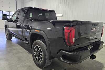 2023 GMC 2500 Crew Cab, $47495. Photo 6