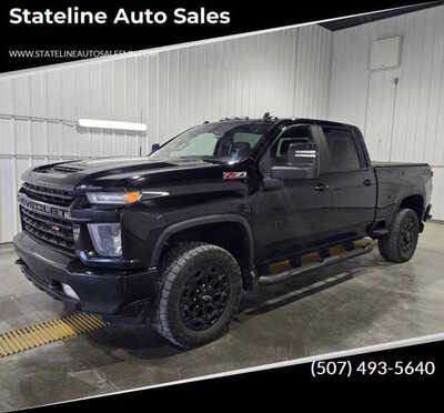 2022 Chevrolet 2500 Crew Cab, $43995. Photo 1