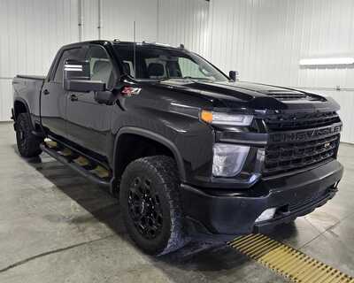 2022 Chevrolet 2500 Crew Cab, $43995. Photo 4