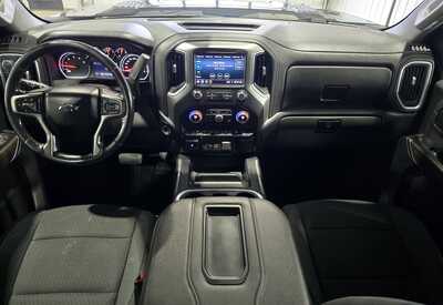 2022 Chevrolet 2500 Crew Cab, $43995. Photo 11