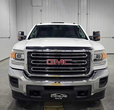 2016 GMC 2500 Crew Cab, $17495. Photo 3