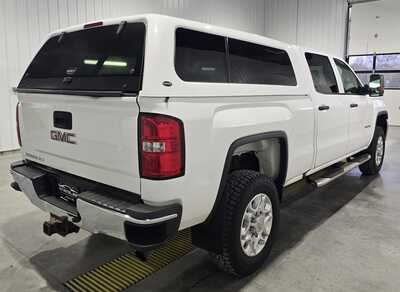 2016 GMC 2500 Crew Cab, $17495. Photo 5