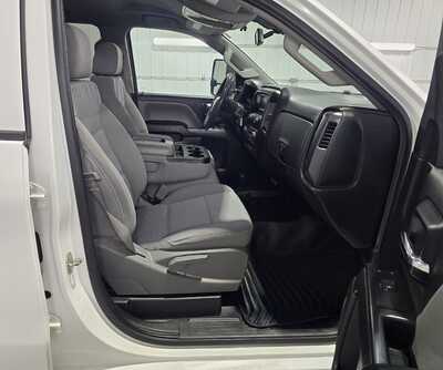 2016 GMC 2500 Crew Cab, $17495. Photo 8