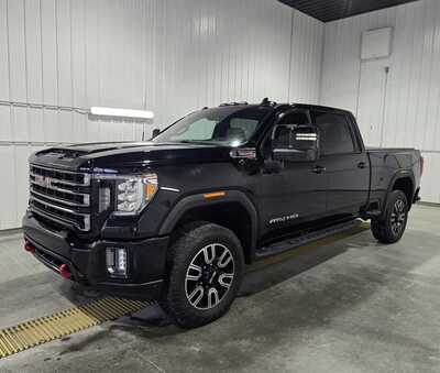 2022 GMC 2500 Crew Cab, $51295. Photo 2