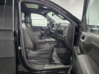 2022 GMC 2500 Crew Cab, $51295. Photo 8