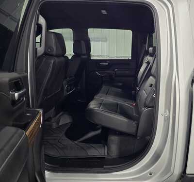 2022 Chevrolet 2500 Crew Cab, $55995. Photo 10
