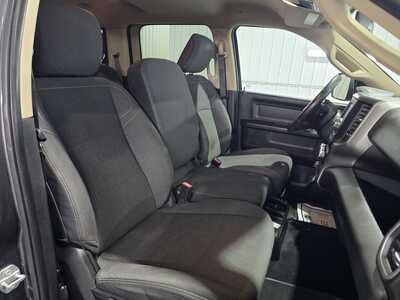 2020 RAM 2500 Crew Cab, $24995. Photo 8