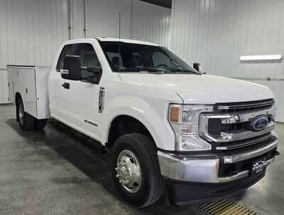 2021 Ford F350 Ext Cab, $26795. Photo 3