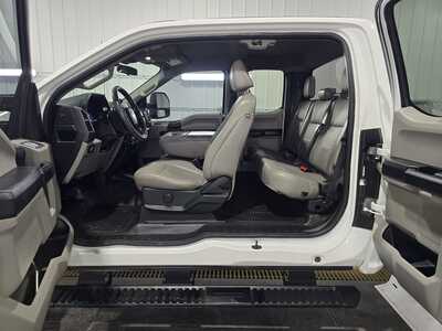 2021 Ford F350 Ext Cab, $26795. Photo 9