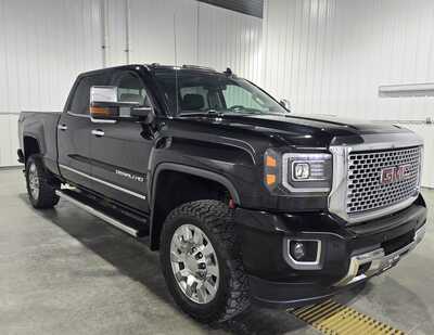2016 GMC 2500 Crew Cab, $21995. Photo 4