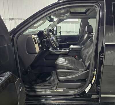 2016 GMC 2500 Crew Cab, $21995. Photo 7
