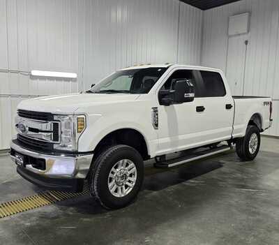 2019 Ford F350 Crew Cab, $22495. Photo 2