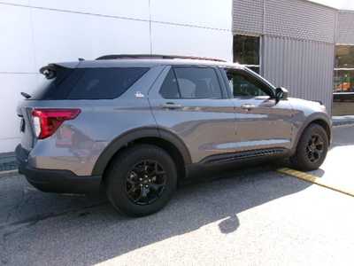 2022 Ford Explorer, $35995. Photo 3