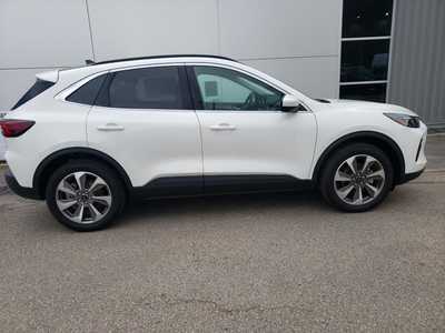 2025 Ford Escape, $38657. Photo 8