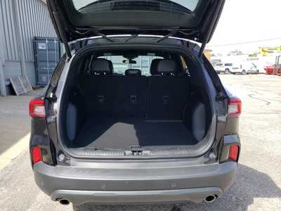 2025 Ford Escape, $30715. Photo 6