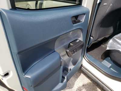 2024 Ford Maverick, $34373. Photo 12