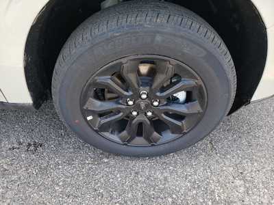 2024 Ford Maverick, $34373. Photo 9
