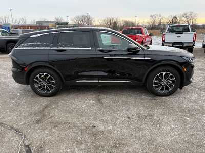 2024 Lincoln Nautilus, $45954. Photo 4