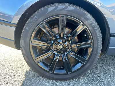 2020 Land Rover Range Rover, $27995. Photo 11